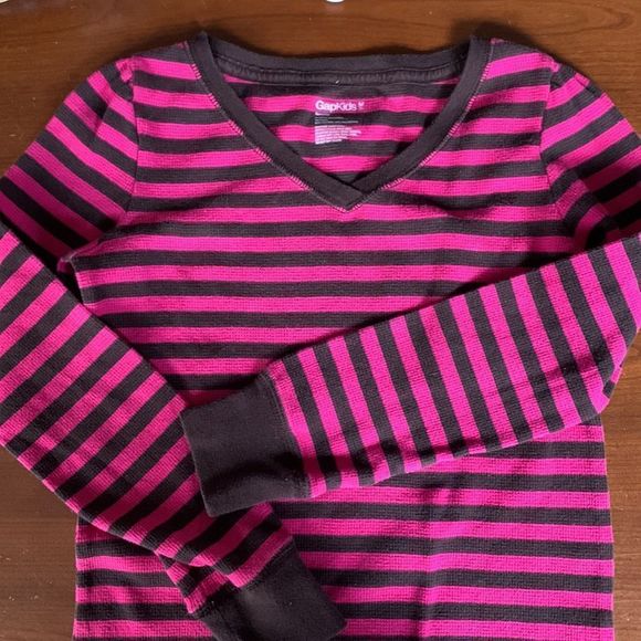 BUNDLE Lands’ End Corduroy Skirt with Gap Kids Long-Sleeved Shirt - Picture 9 of 14